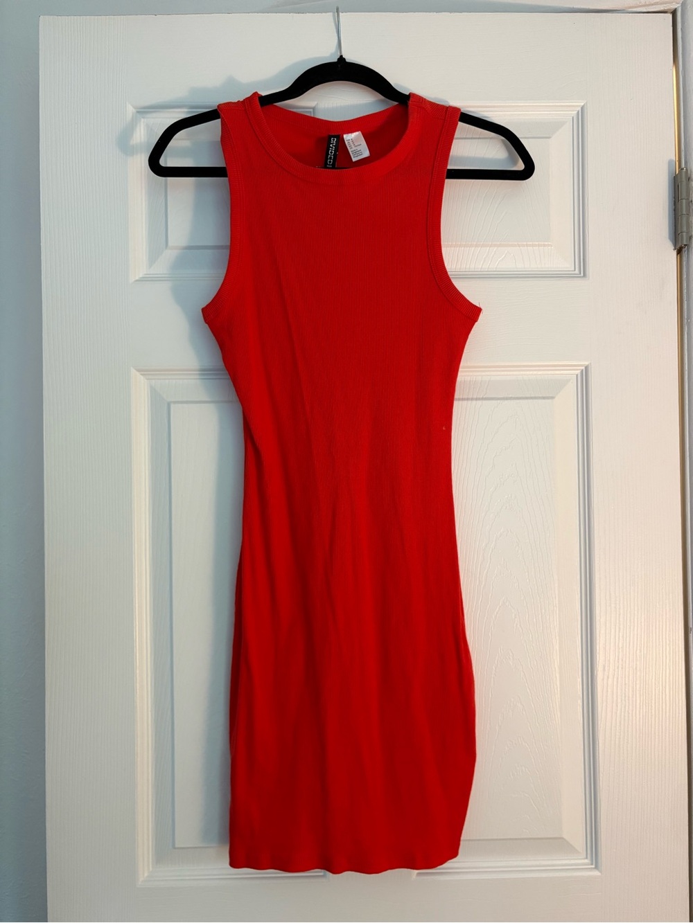 H&M Red Sleeveless Ribbed Midi Dress